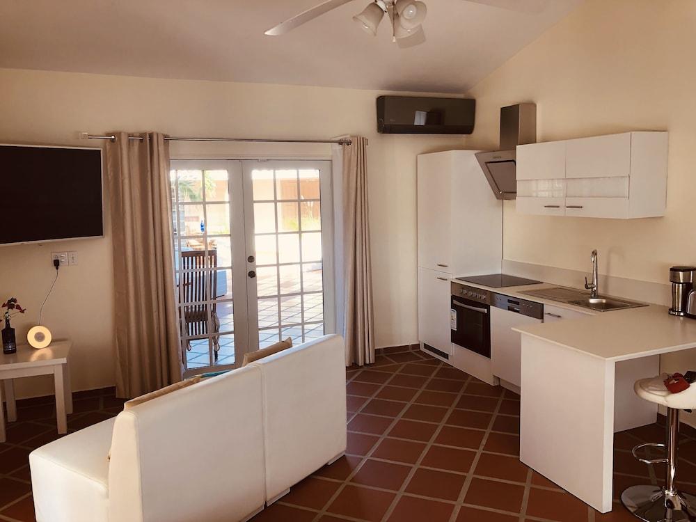 Karibu Aruba Boutique Hotel Palm Beach Eksteriør billede